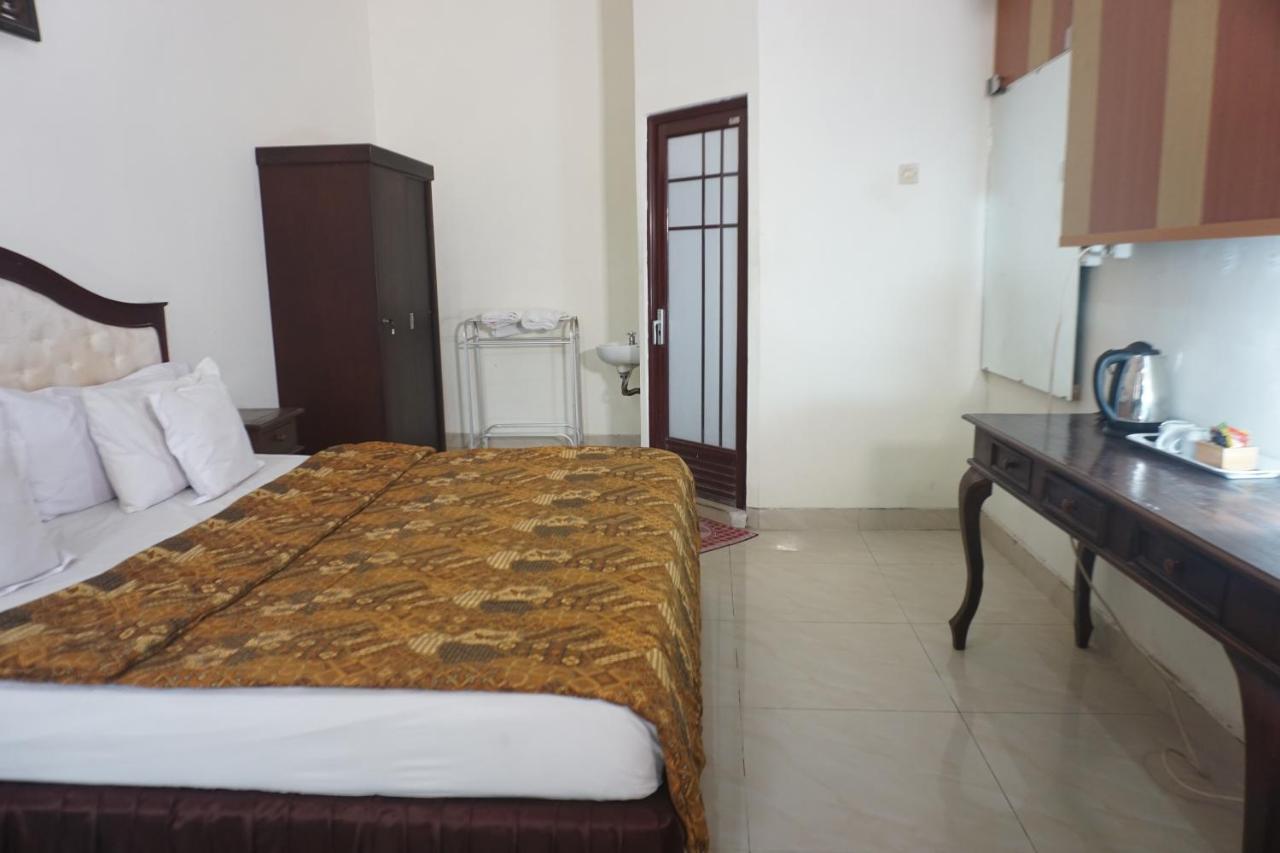 Hotel Laweyan Solo Zewnętrze zdjęcie