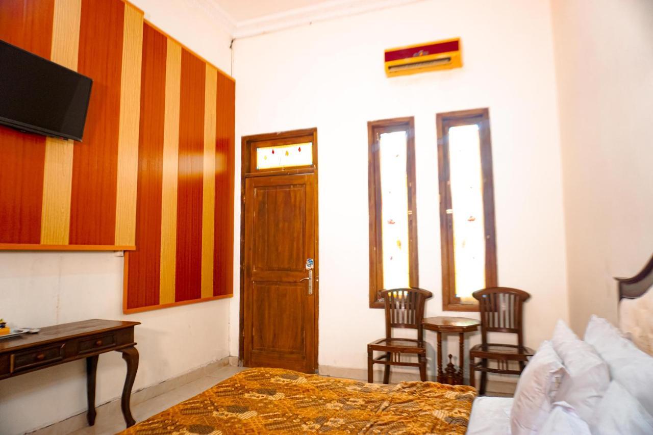 Hotel Laweyan Solo Zewnętrze zdjęcie